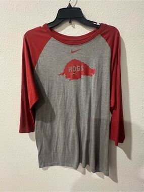 Nike Arkansas Razorbacks 3/4 Sleeve Hogs Shirt Large